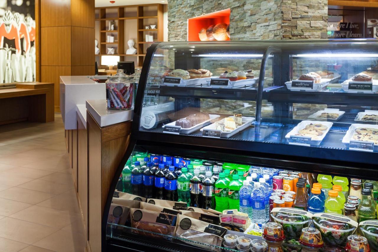 Hyatt Place Bloomington Indiana Екстер'єр фото