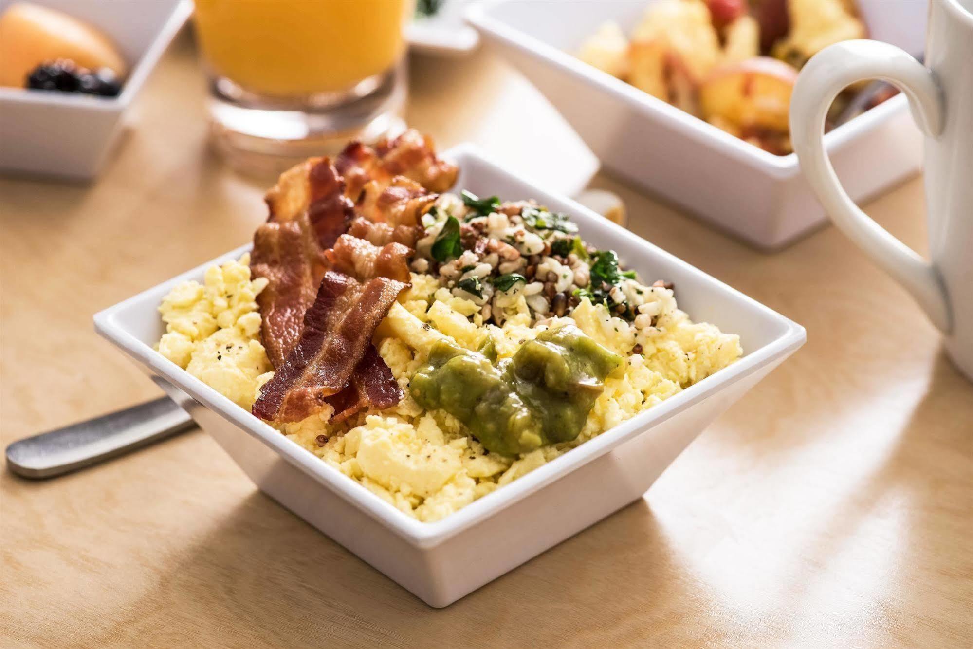 Hyatt Place Bloomington Indiana Екстер'єр фото